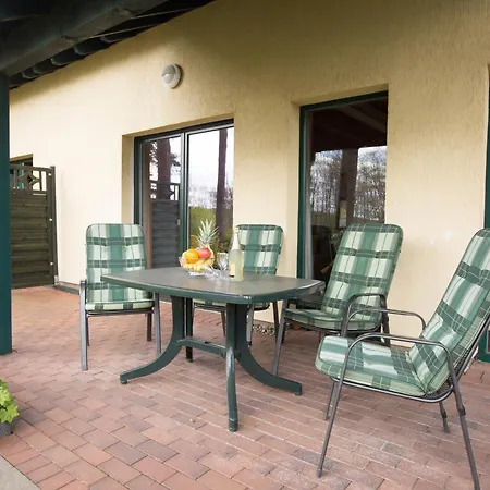 Waldschneise B Am Jabeler Semesterbostad